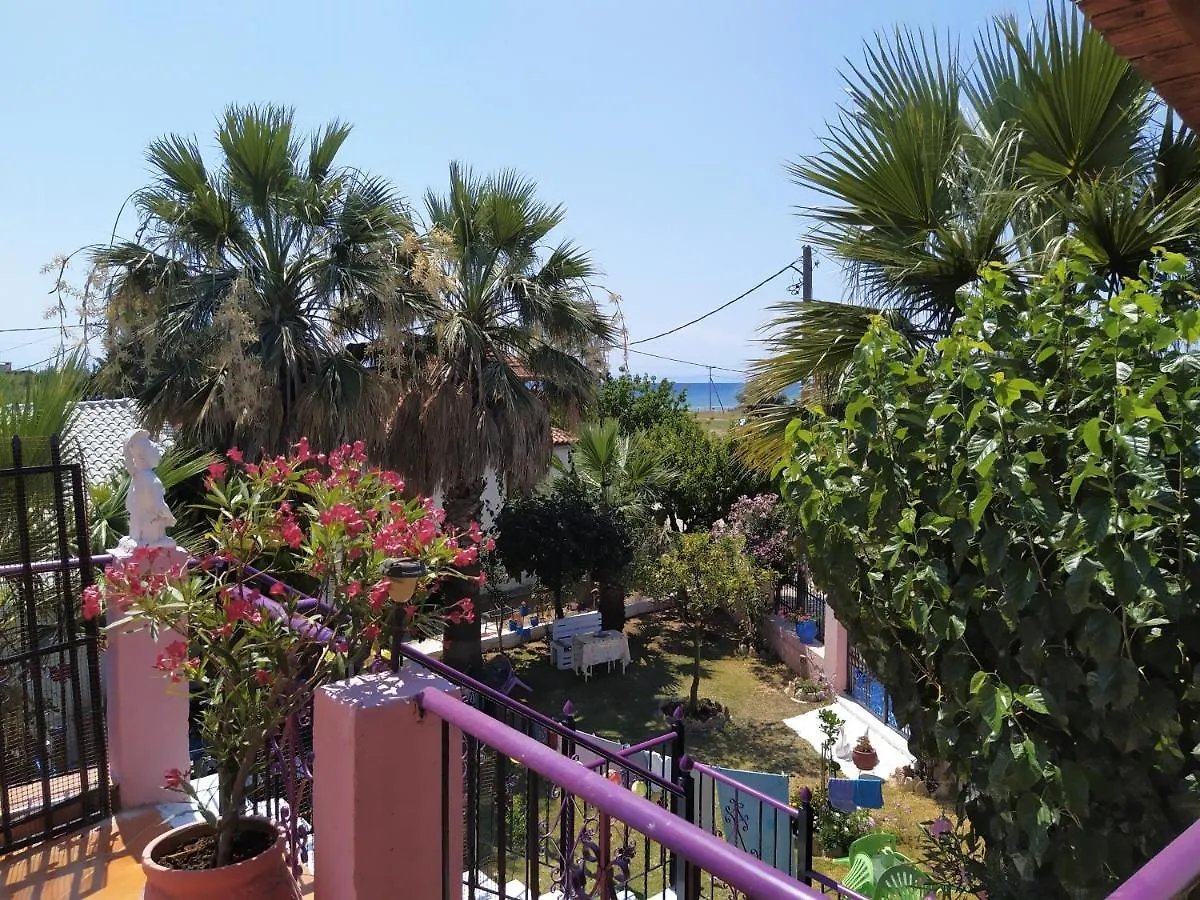 Villa Mitselo Apartments نيا بلاجيا