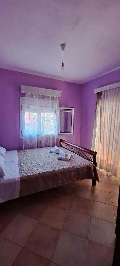 Villa Mitselo Apartments نيا بلاجيا