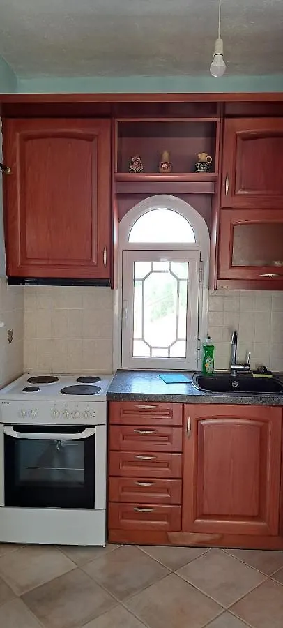 Villa Mitselo Apartments نيا بلاجيا 0*,  اليونان