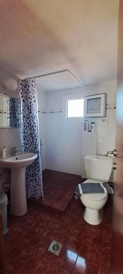 Villa Mitselo Apartments نيا بلاجيا